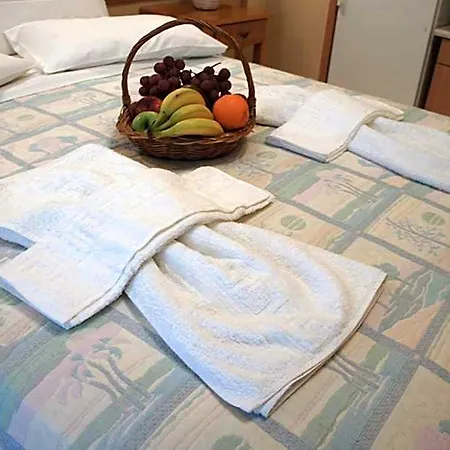 Nontas - With Sea & Mountain View Lejlighedshotel 3*