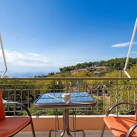 Nontas - With Sea & Mountain View Hotel apartamentowy